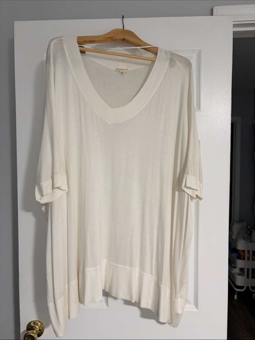 Hem & Thread Oversized V-Neck Tunic in Cream